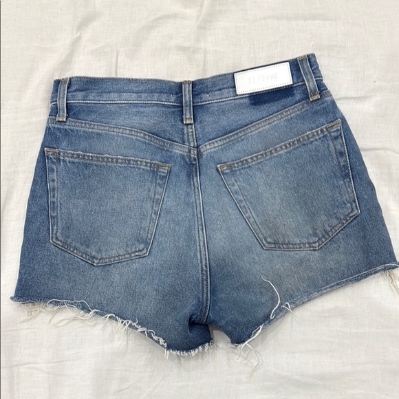 Re/Done 70s High Rise Short - Picture 5 of 5